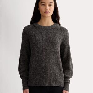 Everlane Women's Gray Crew Neck Sweater